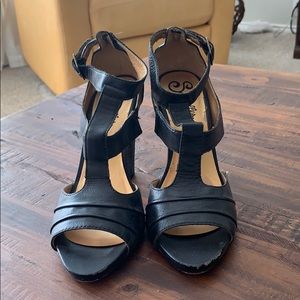 Women’s Black Heels